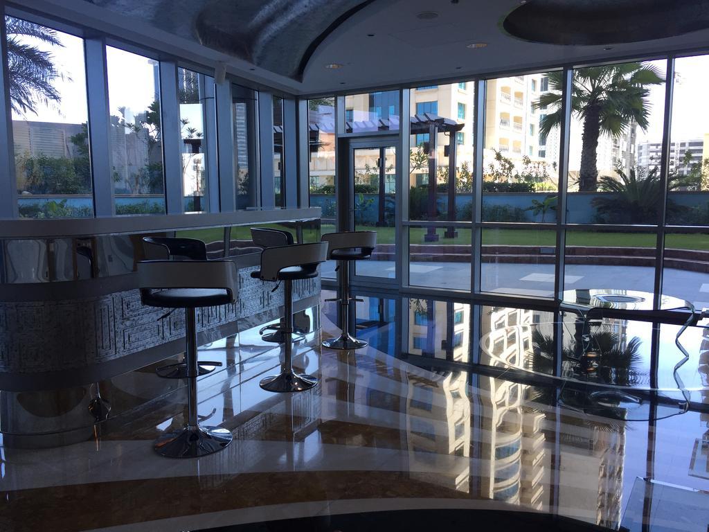Espace Holiday Homes - Ocean Heights 14 Dubai Exterior foto