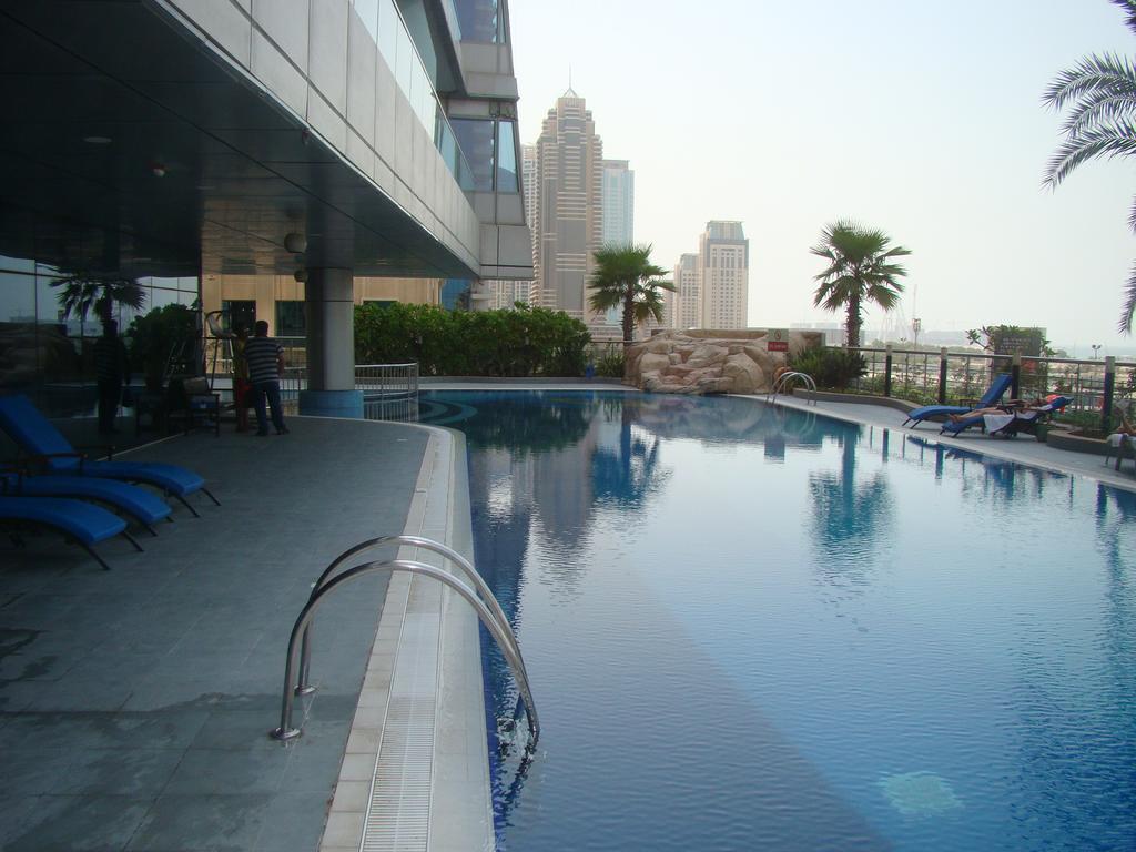 Espace Holiday Homes - Ocean Heights 14 Dubai Exterior foto